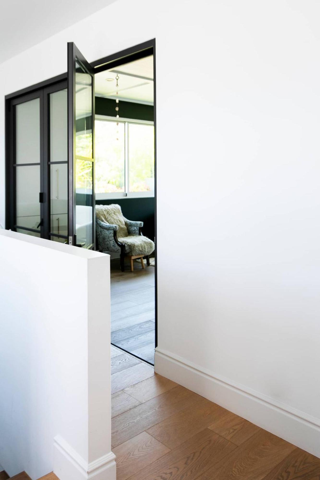 Modern Coastal La Jolla Gem